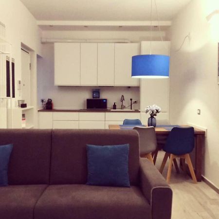 Lovely Milano - Brand New Stylish Apartment In Navigli Area ภายนอก รูปภาพ