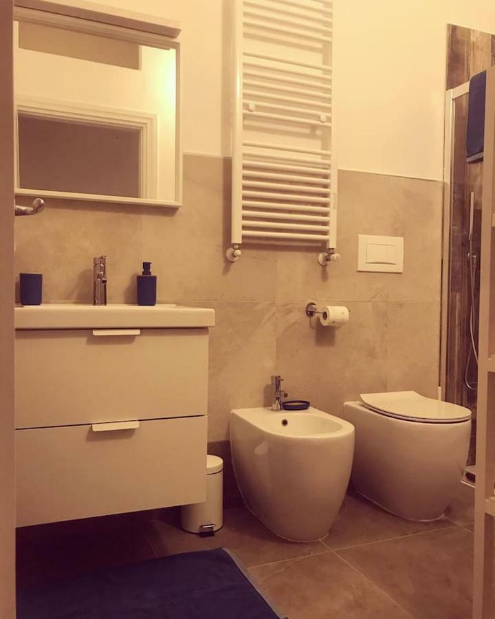 Lovely Milano - Brand New Stylish Apartment In Navigli Area ภายนอก รูปภาพ