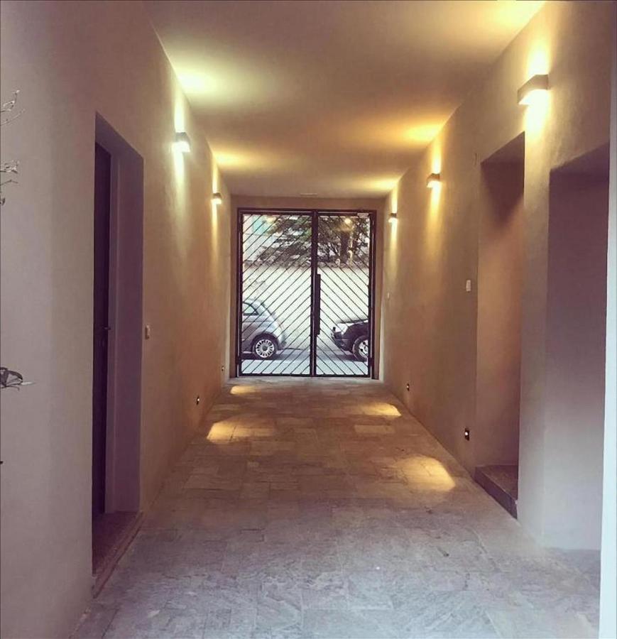 Lovely Milano - Brand New Stylish Apartment In Navigli Area ภายนอก รูปภาพ