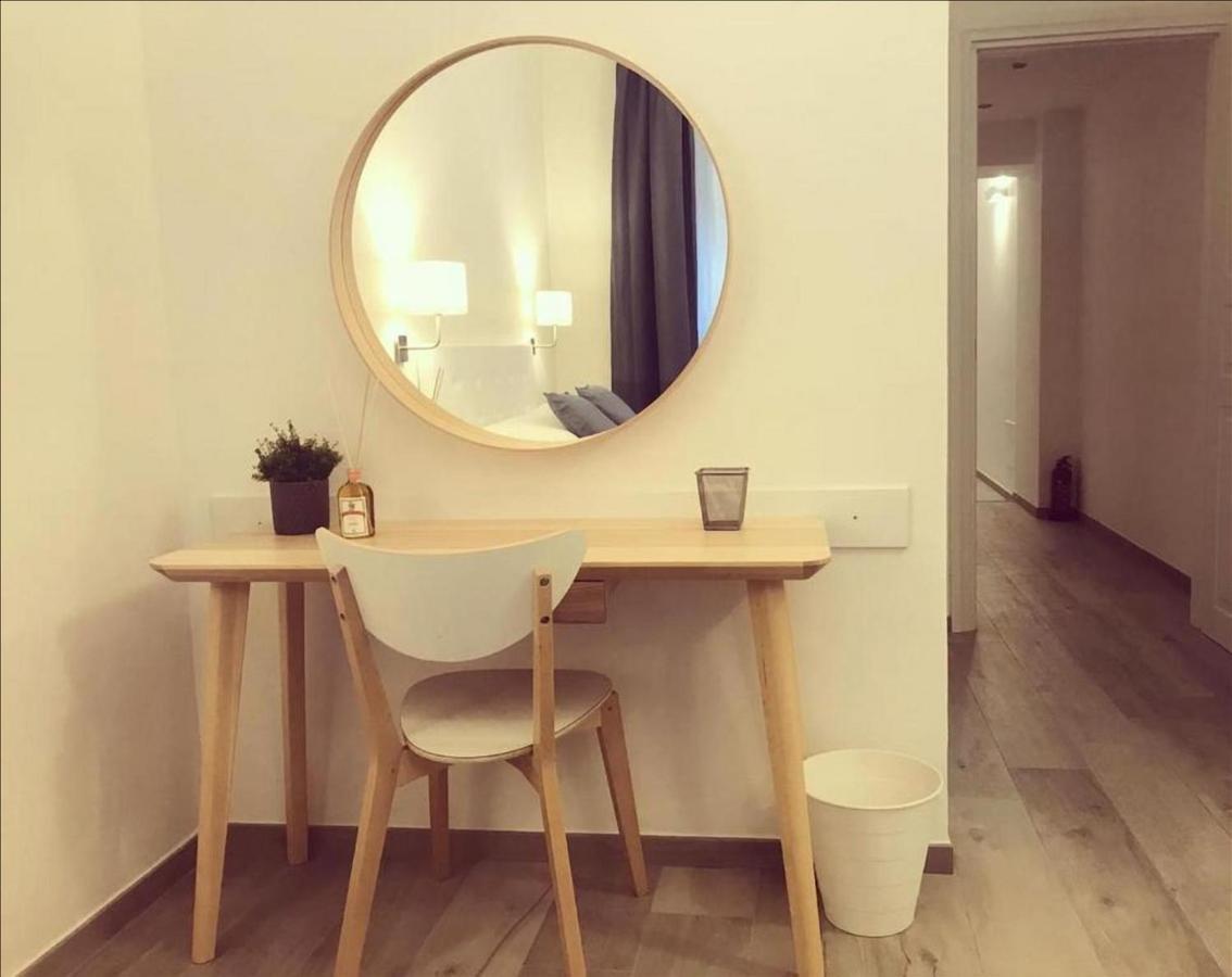 Lovely Milano - Brand New Stylish Apartment In Navigli Area ภายนอก รูปภาพ